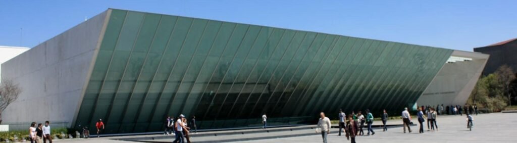 ¿A dónde vamos? Museo Universitario Arte Contemporáneo